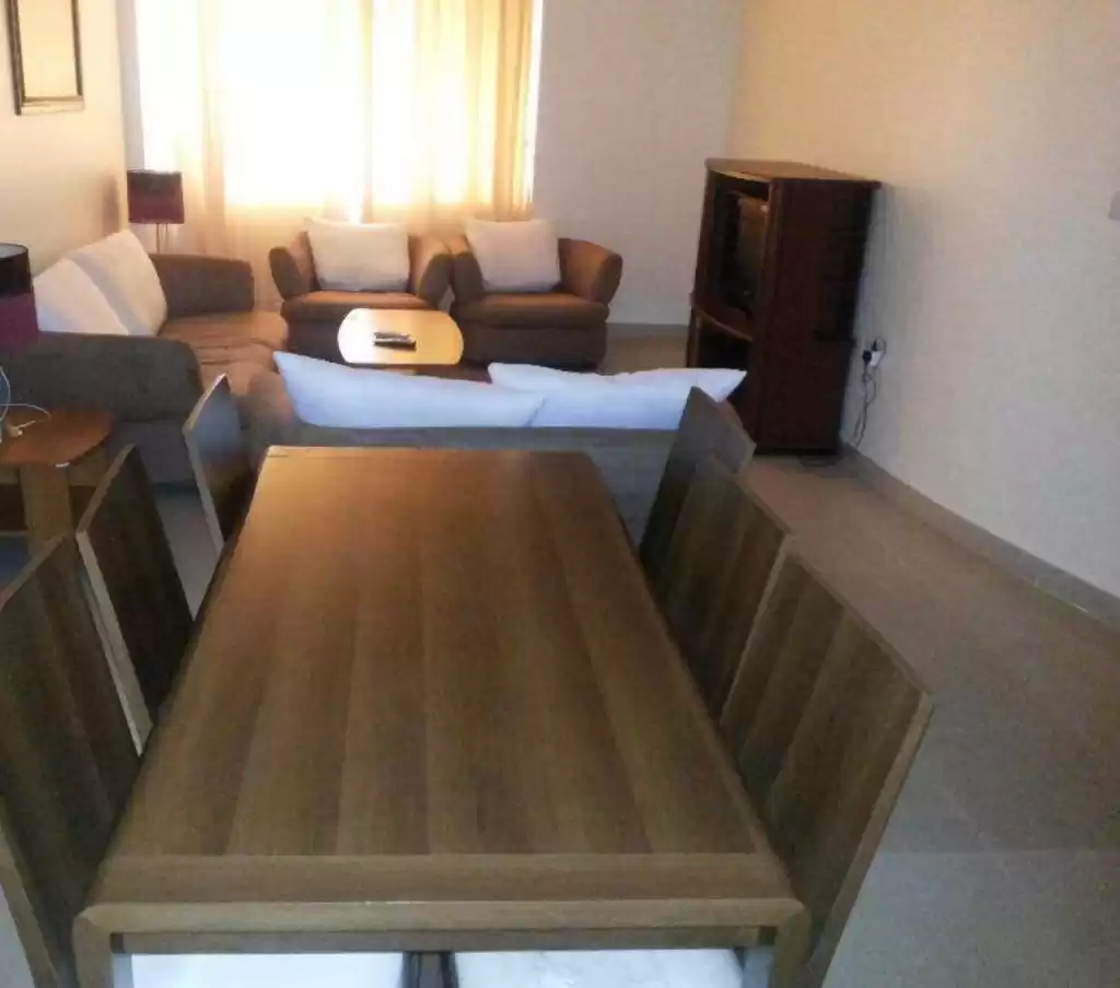 Residential Ready Property 2 Bedrooms F/F Apartment  for rent in Al Sadd , Doha #16100 - 1  image 
