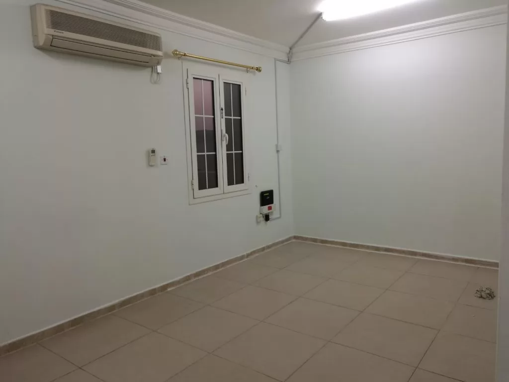 住宅 就绪物业 工作室 U/F 公寓  出租 在 萨德 , 多哈 #16103 - 1  image 