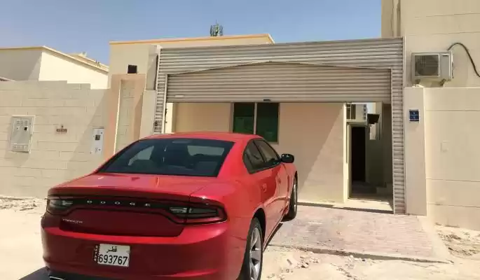 Жилой Готовая недвижимость 1 спальня С/Ж Квартира  в аренду в Аль-Садд , Доха #16113 - 1  image 