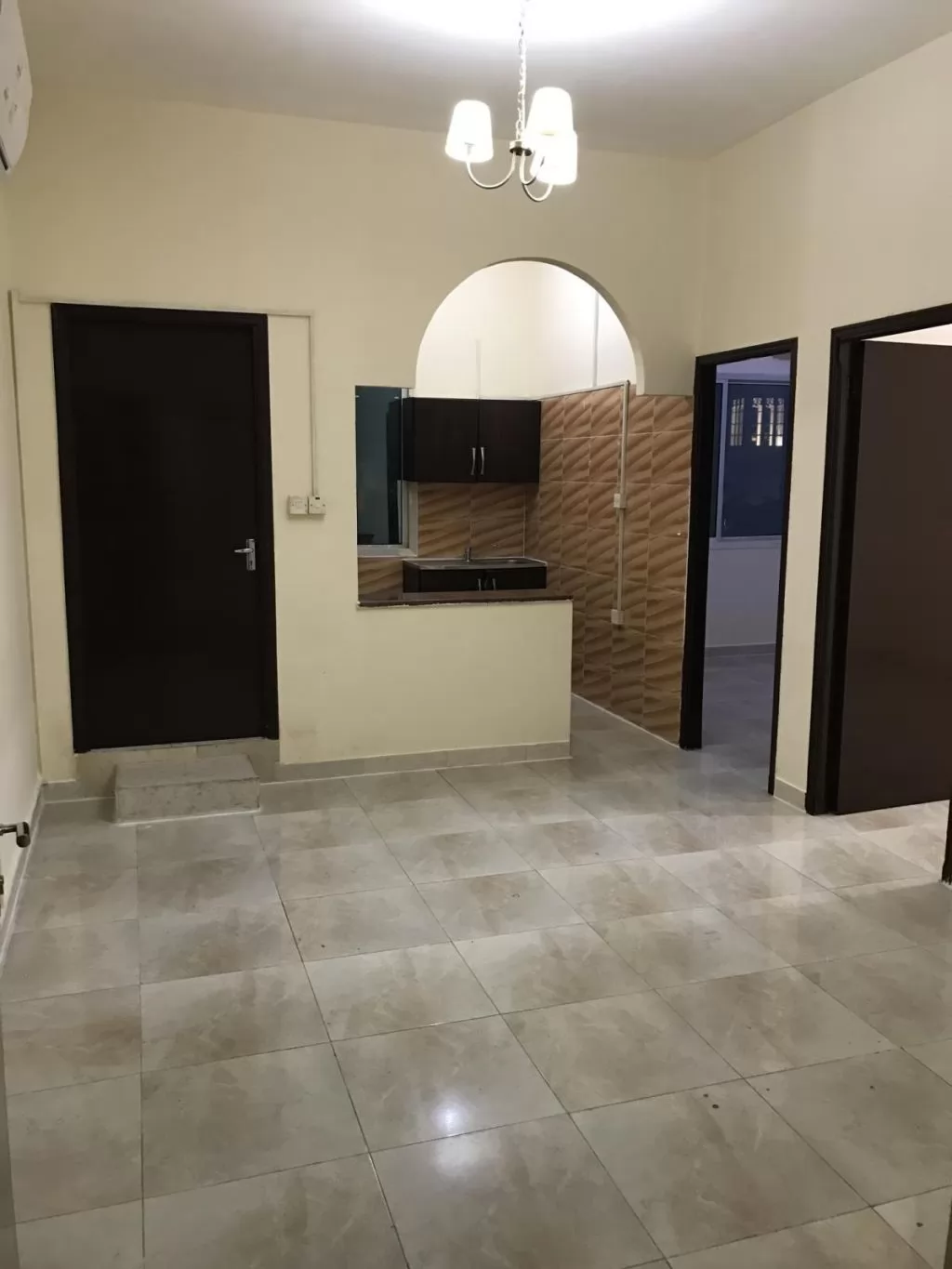 Residential Ready Property 2 Bedrooms U/F Apartment  for rent in Al Sadd , Doha #16130 - 1  image 