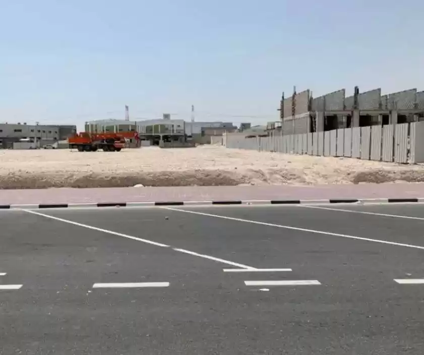 أرض عقار جاهز ارض تجارية  للبيع في السد , الدوحة #16262 - 1  صورة 