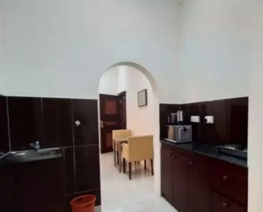 Residential Ready Property 1 Bedroom F/F Apartment  for rent in Doha-Qatar #16282 - 1  image 