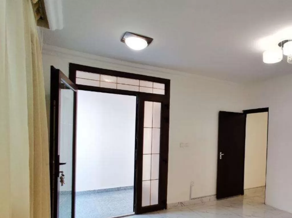 Residential Ready Property 1 Bedroom F/F Apartment  for rent in Doha-Qatar #16300 - 1  image 