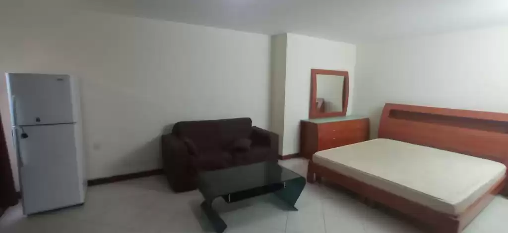 Residential Ready Property Studio F/F Apartment  for rent in Al Sadd , Doha #16362 - 1  image 