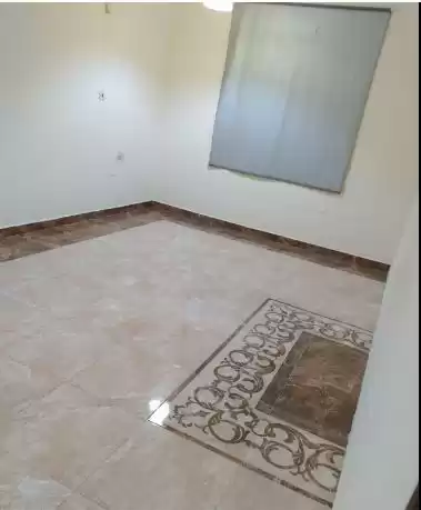 Residential Ready Property Studio U/F Apartment  for rent in Al Sadd , Doha #16395 - 1  image 