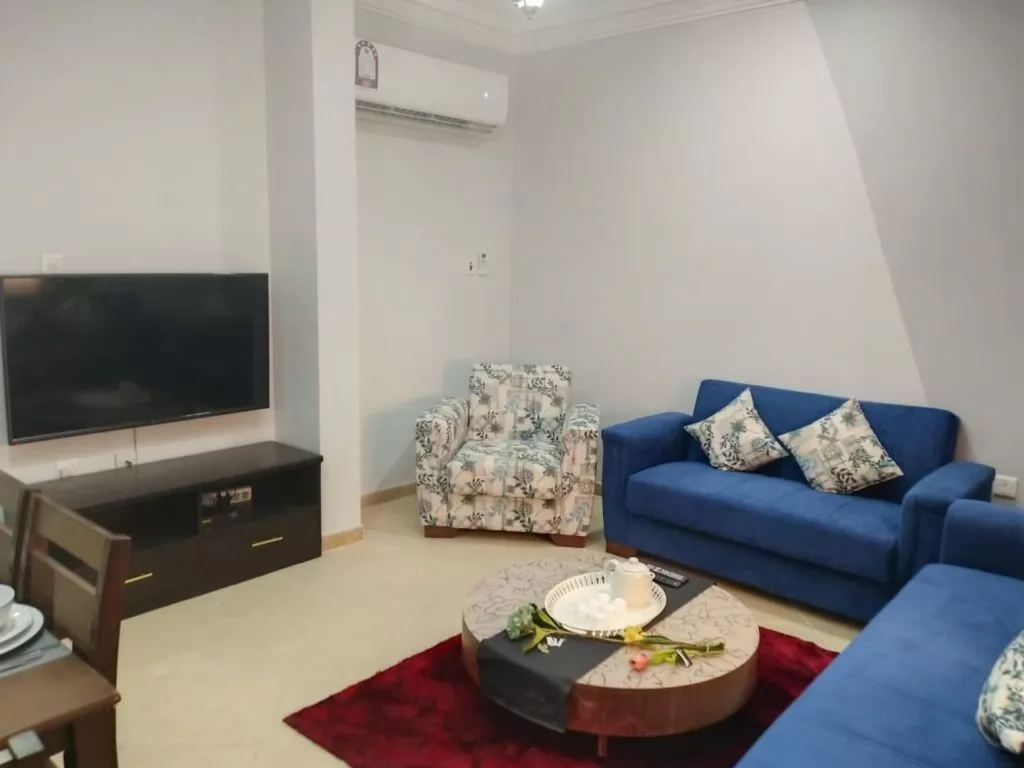 Жилой Готовая недвижимость 2 спальни Ж/Ж Квартира  в аренду в Аль-Садд , Доха #16439 - 1  image 