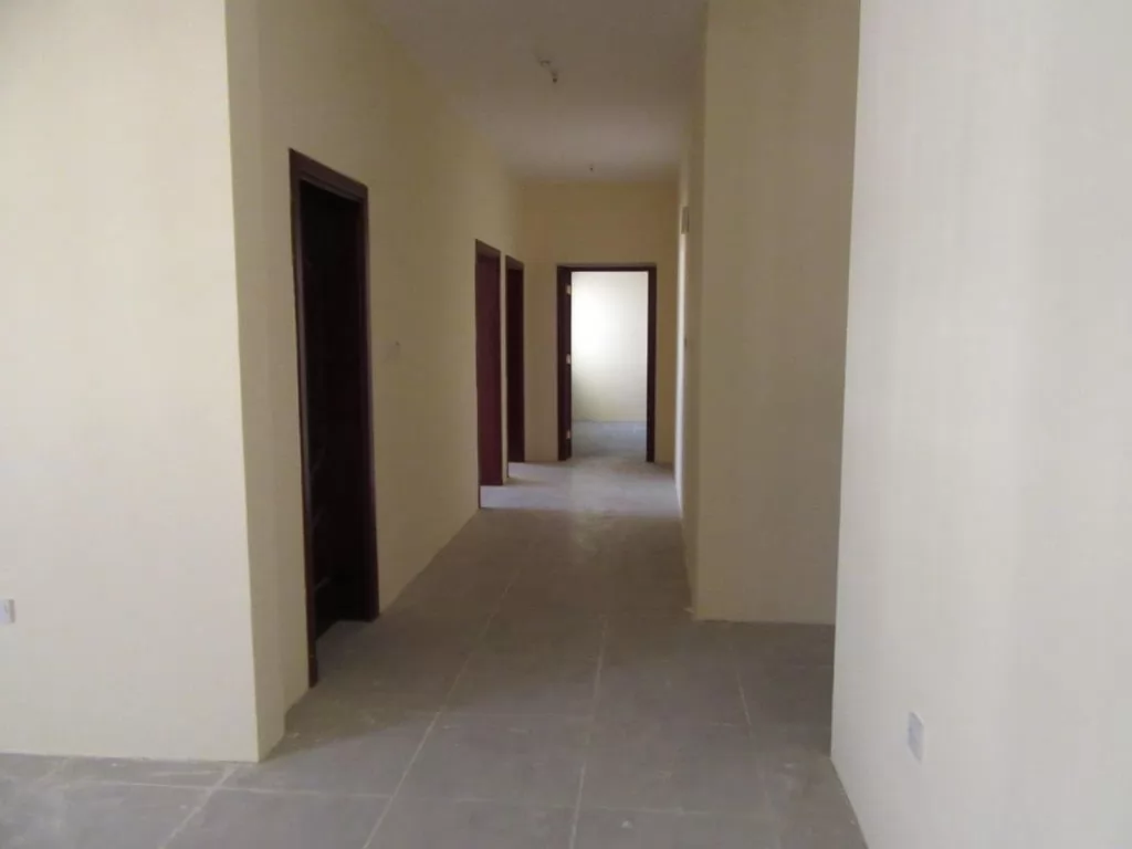 Жилой Готовая недвижимость 2 спальни Н/Ф Квартира  в аренду в Аль-Садд , Доха #16444 - 1  image 