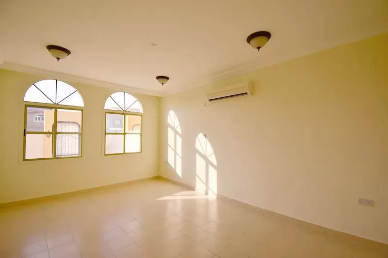 Residential Ready Property 6 Bedrooms U/F Standalone Villa  for rent in Al-Rayyan #16453 - 1  image 