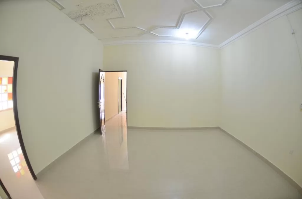 住宅 就绪物业 1 间卧室 U/F 公寓  出租 在 萨德 , 多哈 #16475 - 1  image 