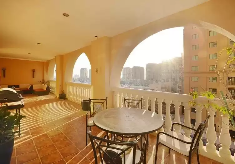 Résidentiel Propriété prête 2 chambres F / F Appartement  a louer au Al-Sadd , Doha #16505 - 1  image 