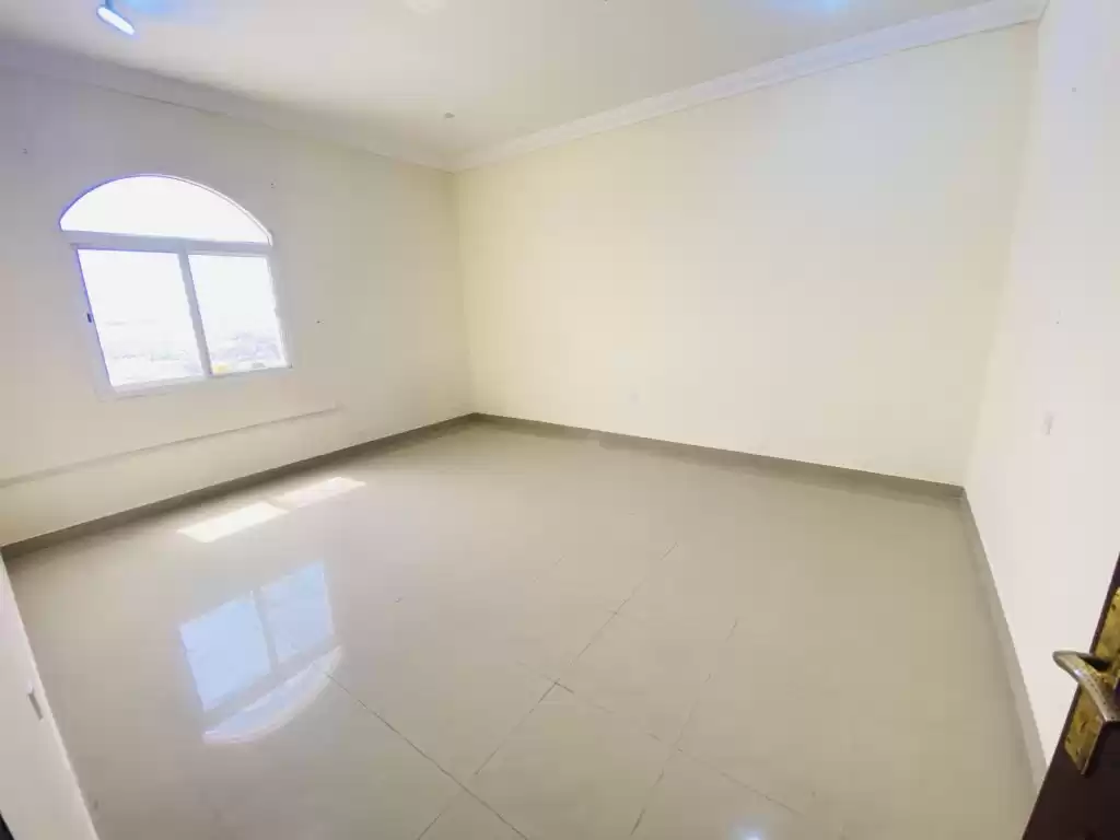 Wohn Klaar eigendom 1 Schlafzimmer U/F Alleinstehende Villa  zu vermieten in Al Sadd , Doha #16588 - 1  image 