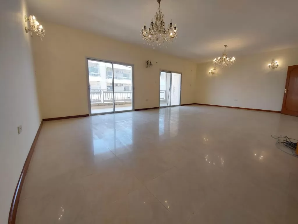 Residential Property 3 Bedrooms U/F Apartment  for rent in Doha-Qatar #16597 - 1  image 