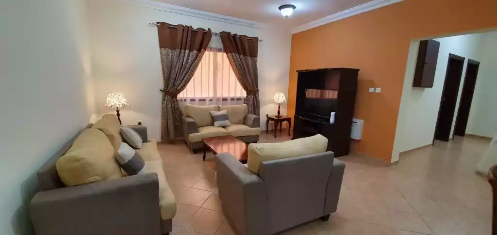 Residential Ready Property 3 Bedrooms F/F Apartment  for rent in Al Sadd , Doha #16633 - 1  image 
