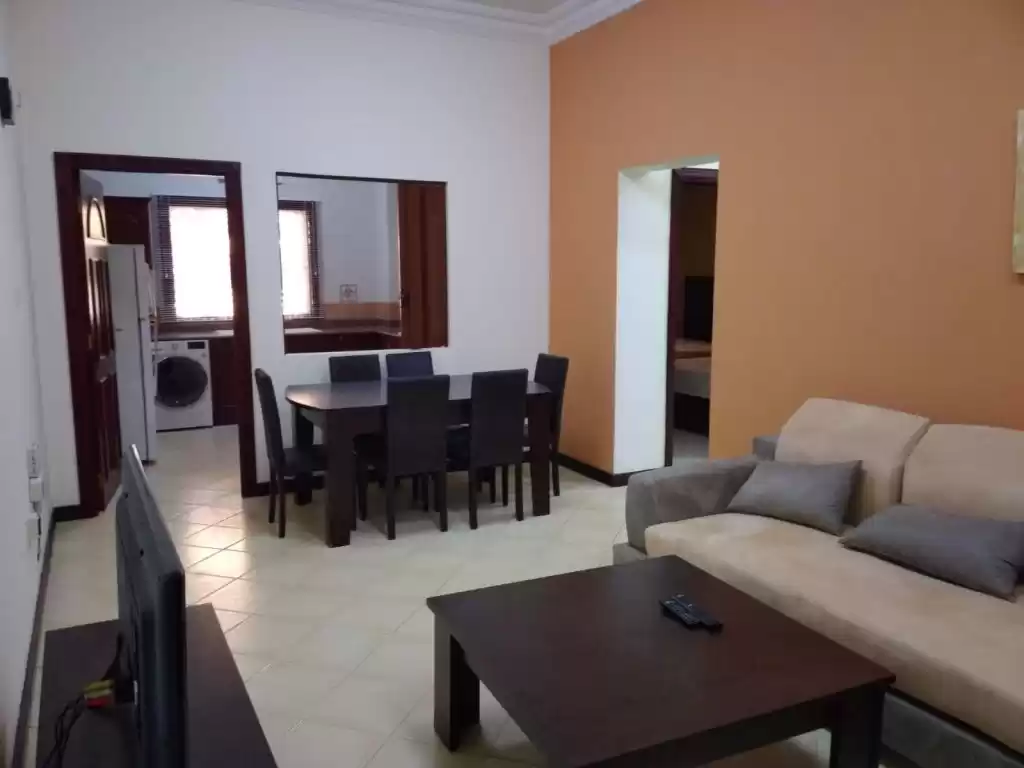 Residential Ready Property 3 Bedrooms F/F Apartment  for rent in Doha #16635 - 1  image 