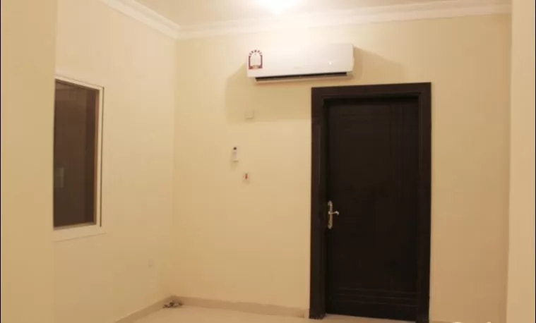住宅 就绪物业 2 间卧室 U/F 公寓  出租 在 萨德 , 多哈 #16690 - 1  image 