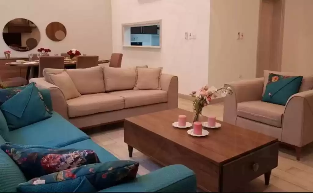 Residencial Listo Propiedad 4 habitaciones F / F Villa en Compound  alquiler en al-sad , Doha #16708 - 1  image 