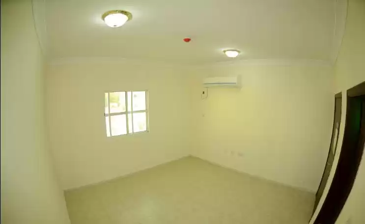 住宅 就绪物业 3 间卧室 U/F 公寓  出租 在 萨德 , 多哈 #16731 - 1  image 