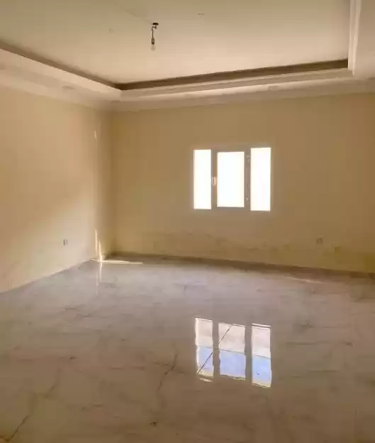 Residential Ready Property 7+ Bedrooms U/F Standalone Villa  for sale in Al Sadd , Doha #16750 - 1  image 