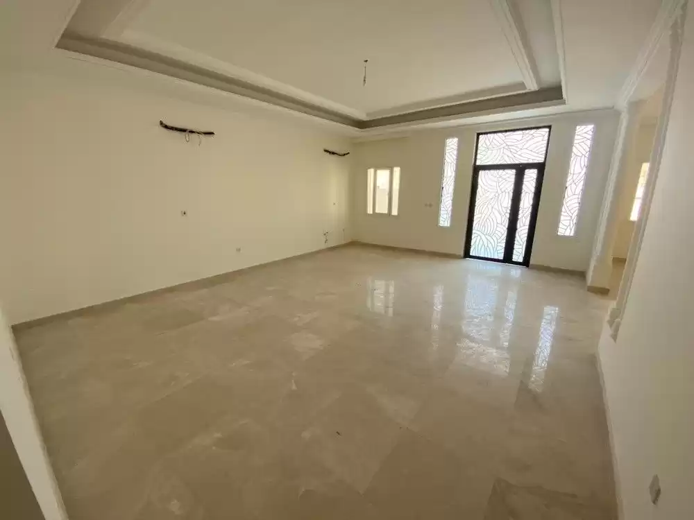 Residential Ready Property 6 Bedrooms U/F Standalone Villa  for sale in Al Sadd , Doha #16766 - 1  image 