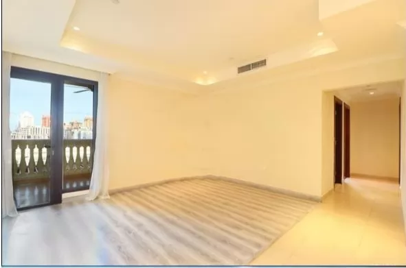 Жилой Готовая недвижимость 2 спальни С/Ж Квартира  продается в Аль-Садд , Доха #16787 - 1  image 