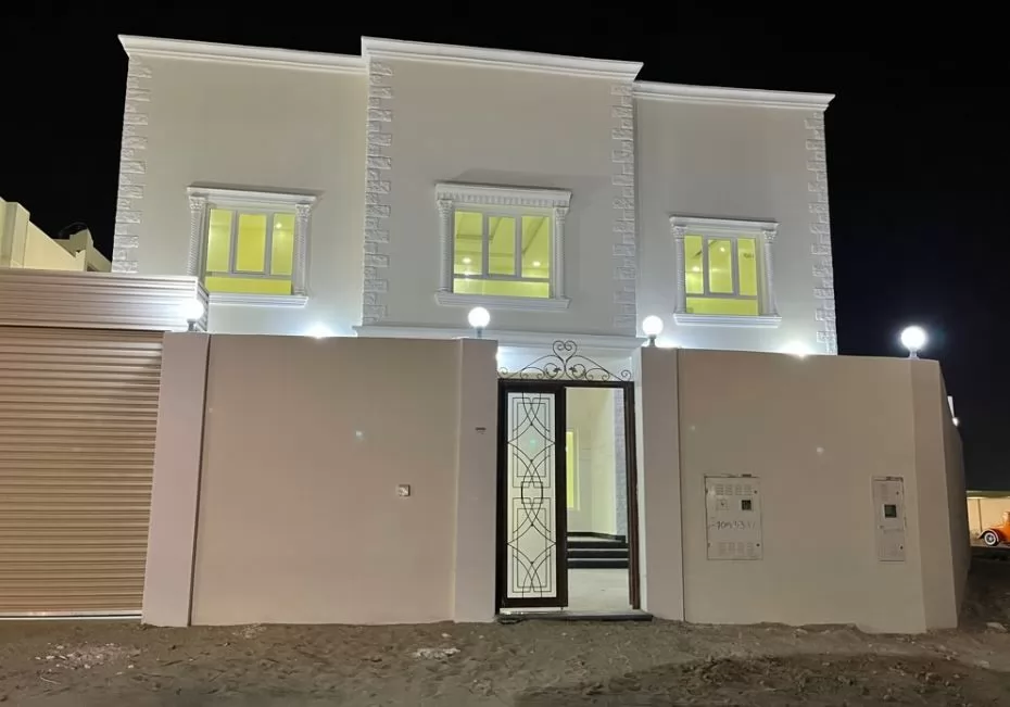 Residential Ready Property 5 Bedrooms U/F Standalone Villa  for rent in Doha-Qatar #16865 - 1  image 