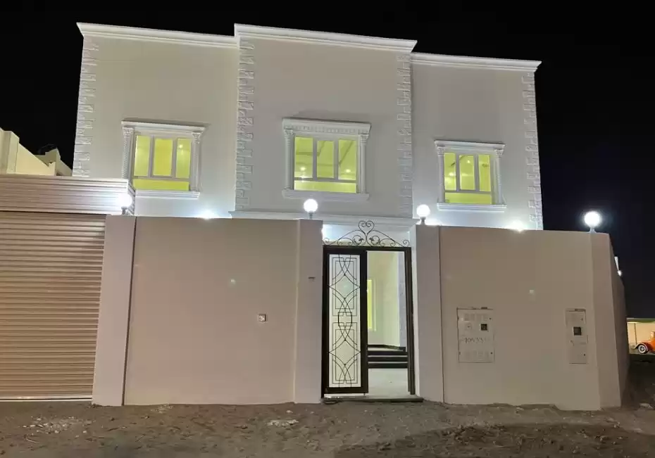 yerleşim Hazır Mülk 5 Yatak Odası U/F Müstakil Villa  kiralık içinde Doha #16865 - 1  image 