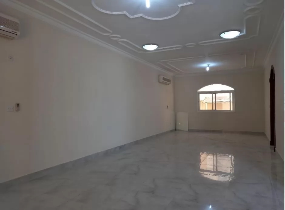 Residential Ready Property 6 Bedrooms U/F Standalone Villa  for rent in Al-Nasr , Doha-Qatar #16871 - 1  image 