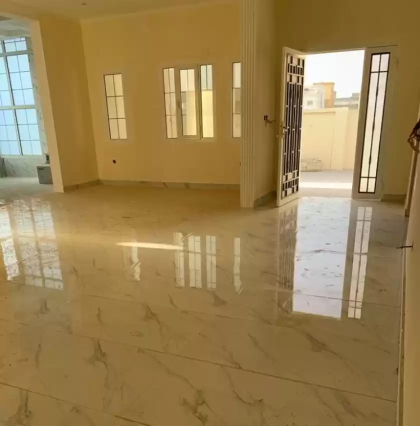 Жилой Готовая недвижимость 7 спален Н/Ф Вилла в комплексе  продается в Доха #16888 - 1  image 