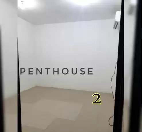 Wohn Klaar eigendom Studio U/F Penthouse  zu vermieten in Doha #16930 - 1  image 