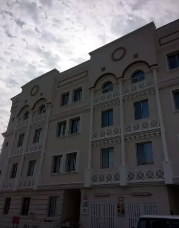 Residential Ready Property 3 Bedrooms U/F Apartment  for rent in Old-Airport , Doha-Qatar #16962 - 1  image 