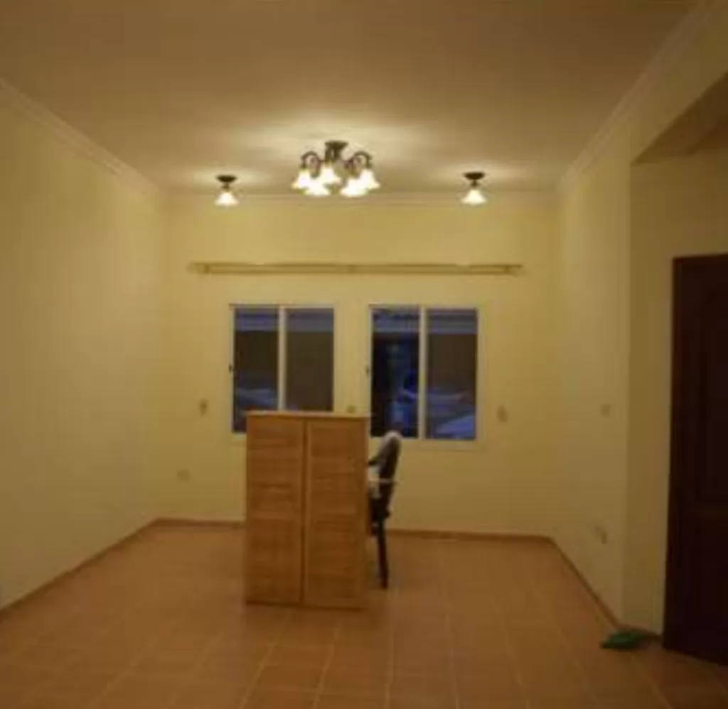 Residential Ready Property 3 Bedrooms U/F Villa in Compound  for rent in Al-Waab , Doha-Qatar #16972 - 1  image 