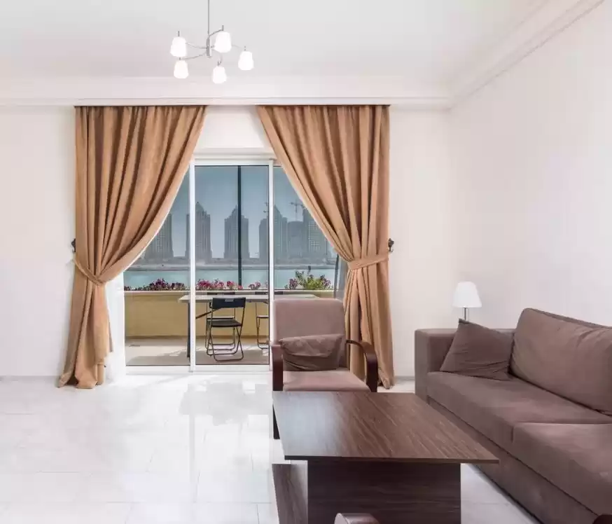 Residencial Listo Propiedad 3 dormitorios F / F Chalet  alquiler en al-sad , Doha #17009 - 1  image 