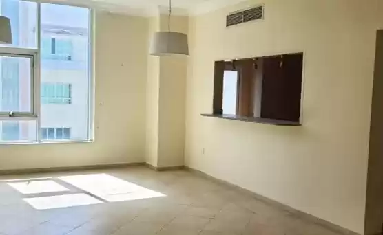 Résidentiel Propriété prête 3 chambres U / f Appartement  a louer au Doha #17027 - 1  image 
