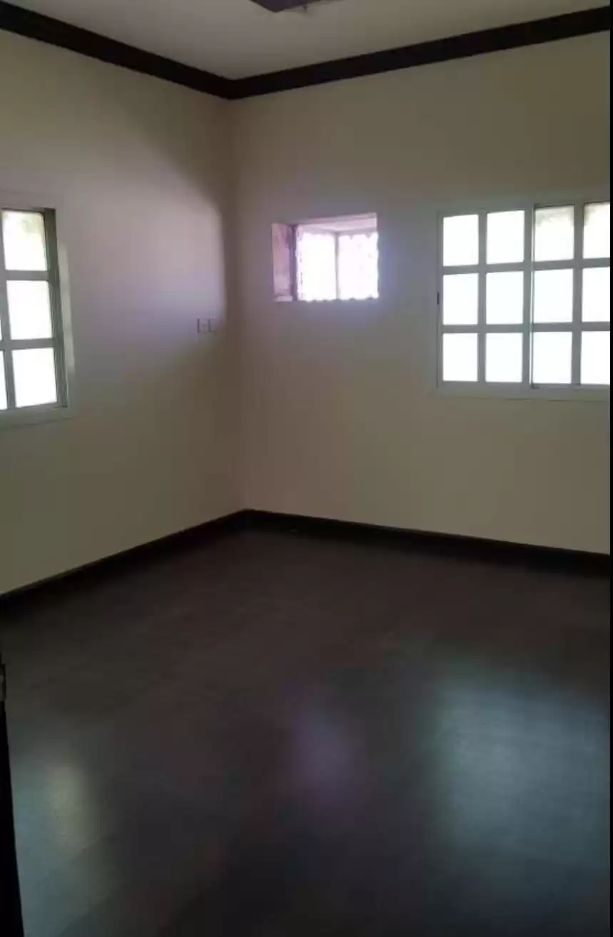 تجاری املاک آماده U/F دفتر  برای اجاره که در السد , دوحه #17063 - 1  image 