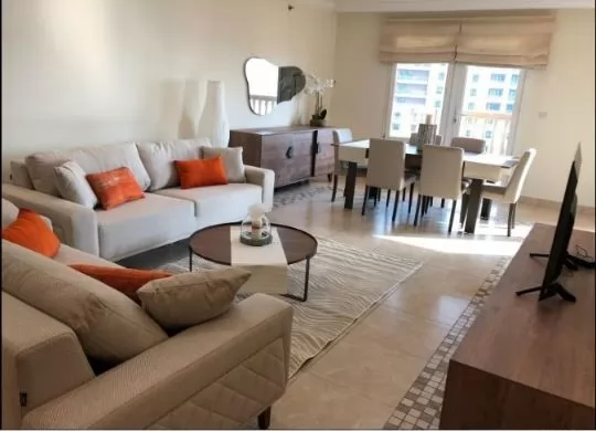 Residential Property 2 Bedrooms F/F Apartment  for rent in The-Pearl-Qatar , Doha-Qatar #17072 - 1  image 