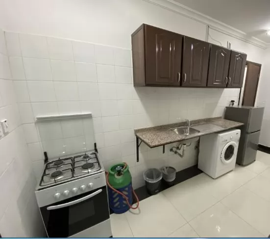 Residential Ready Property Studio F/F Apartment  for rent in Al-Mansoura-Street , Doha-Qatar #17078 - 2  image 