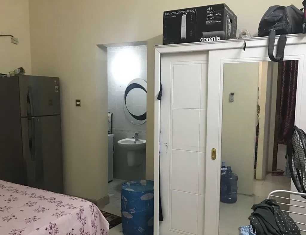 Residential Property 1 Bedroom U/F Apartment  for rent in Abu-Hamour , Doha-Qatar #17095 - 1  image 
