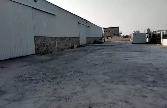 Commercial Ready Property U/F Warehouse  for rent in Doha #17117 - 1  image 