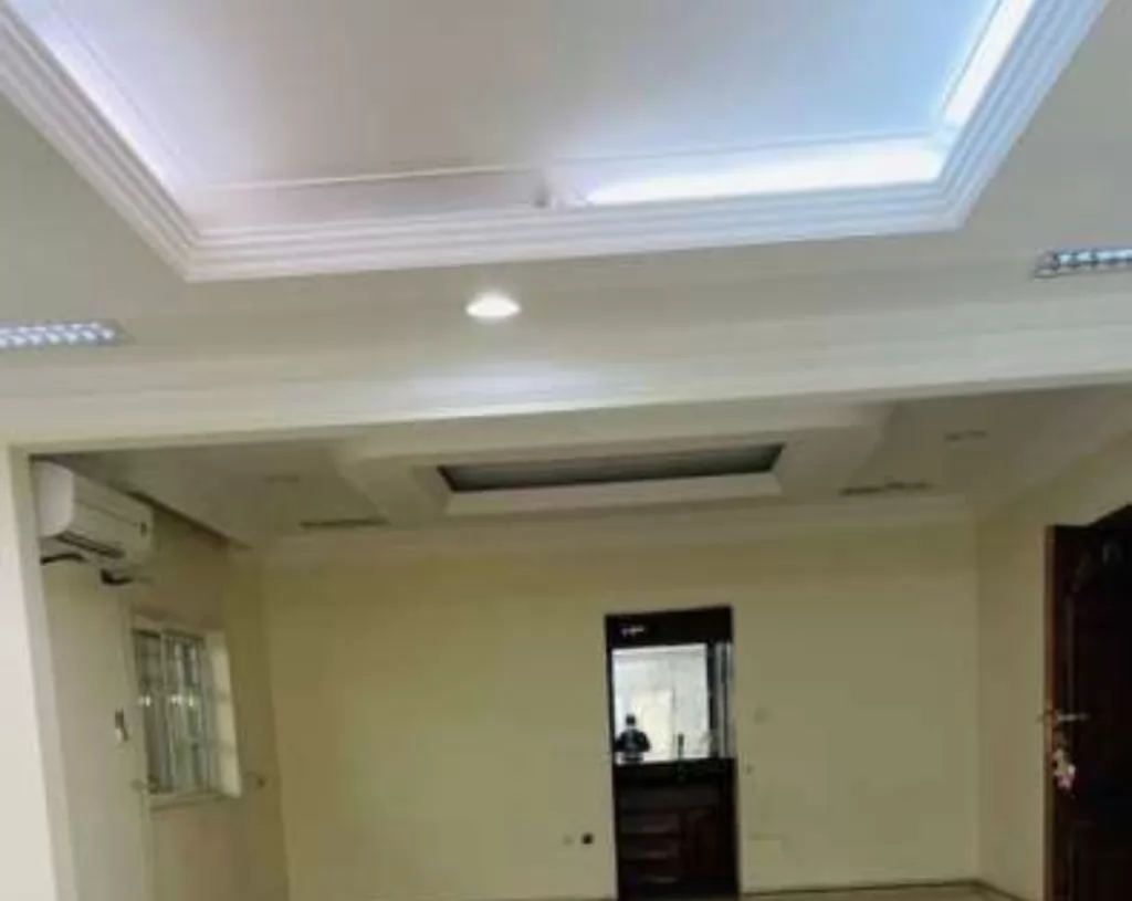 Residential Property 6 Bedrooms U/F Standalone Villa  for rent in Old-Airport , Doha-Qatar #17124 - 1  image 