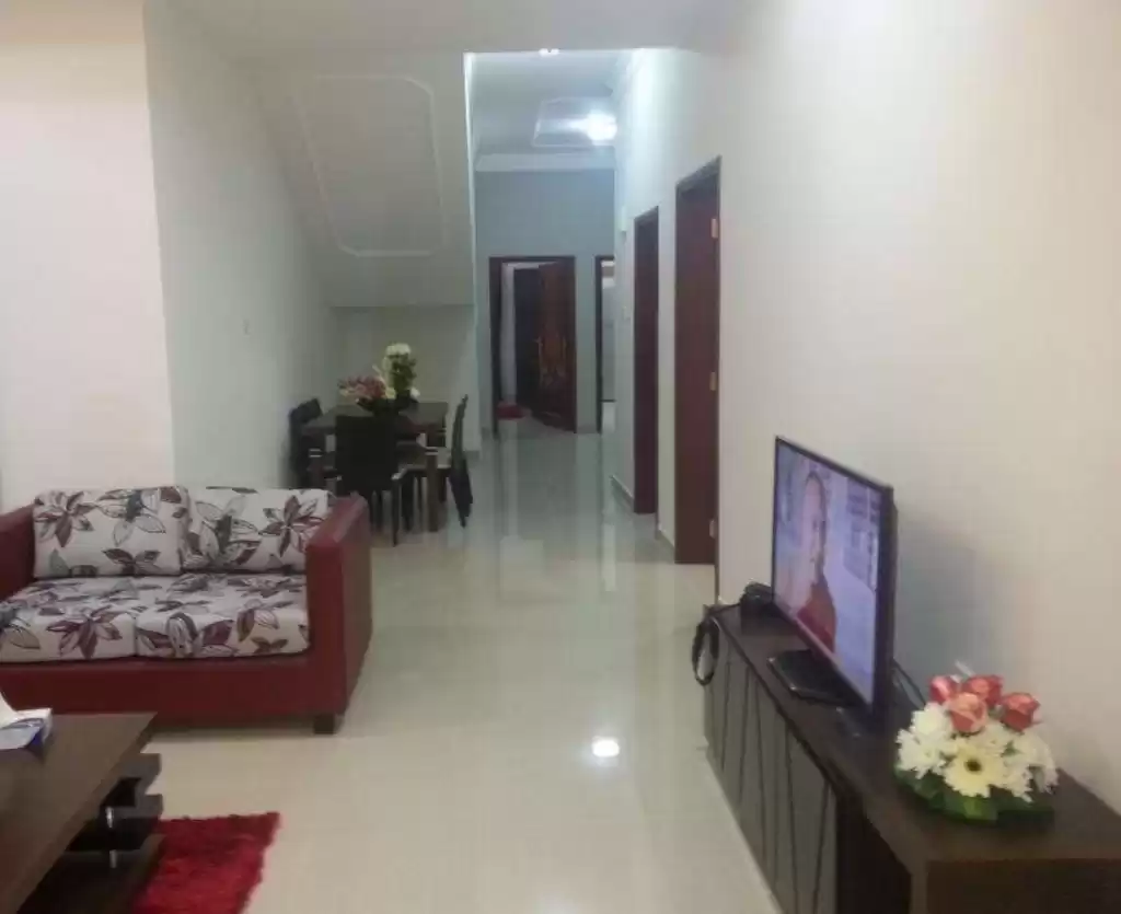 Résidentiel Propriété prête 3 chambres F / F Appartement  a louer au Doha #17149 - 1  image 