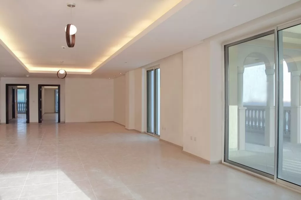 Residential Ready Property 2 Bedrooms S/F Penthouse  for sale in Al Sadd , Doha #17150 - 1  image 