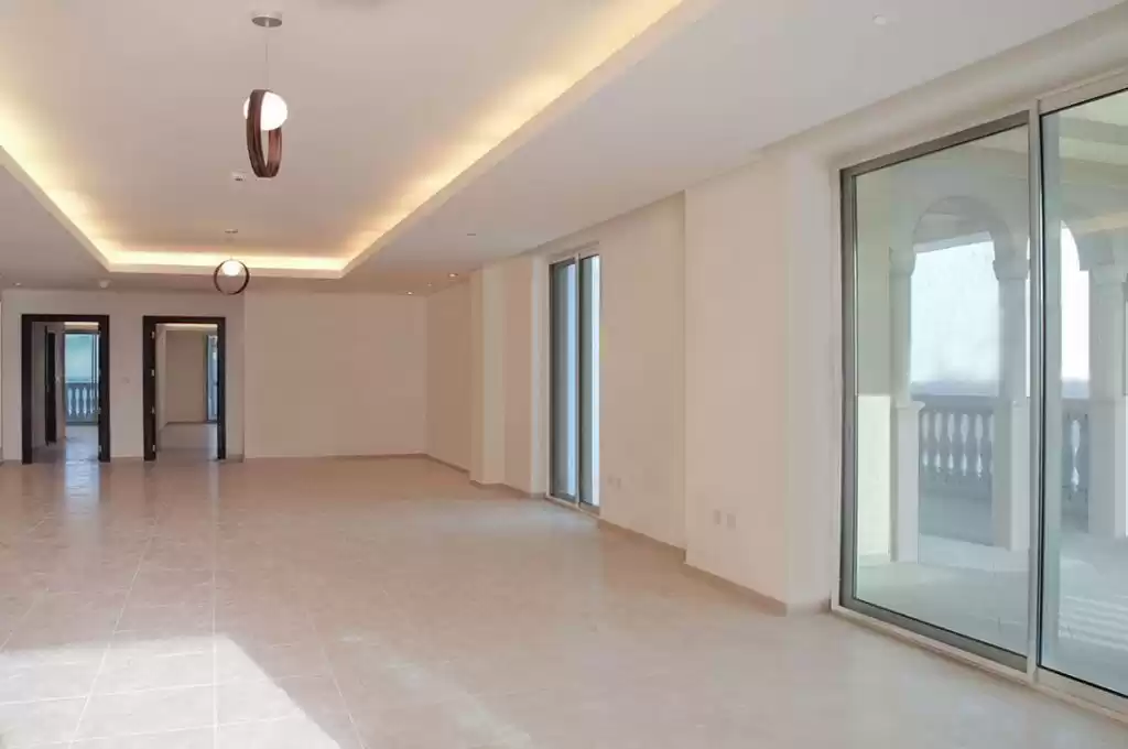 Wohn Klaar eigendom 2 Schlafzimmer S/F Penthouse  zu verkaufen in Al Sadd , Doha #17150 - 1  image 