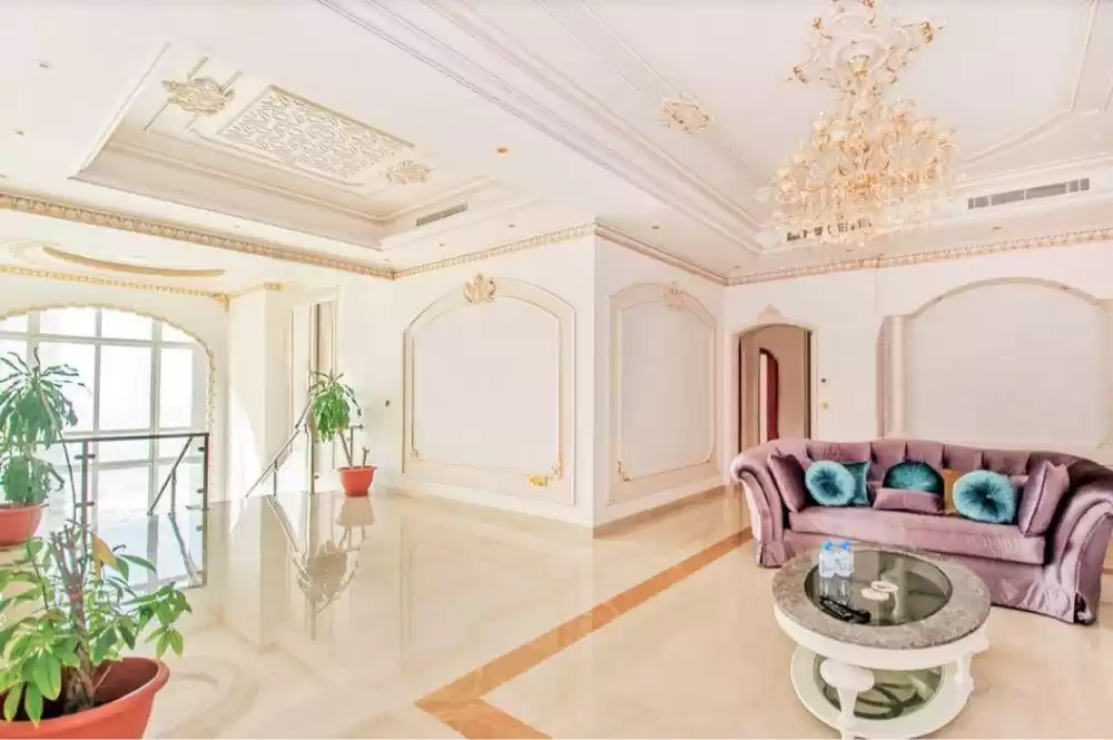 Résidentiel Propriété prête 5 chambres F / F Penthouse  à vendre au Al-Sadd , Doha #17160 - 1  image 