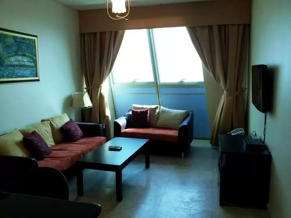 Wohn Klaar eigendom 2 Schlafzimmer F/F Wohnung  zu vermieten in Al Sadd , Doha #17210 - 1  image 