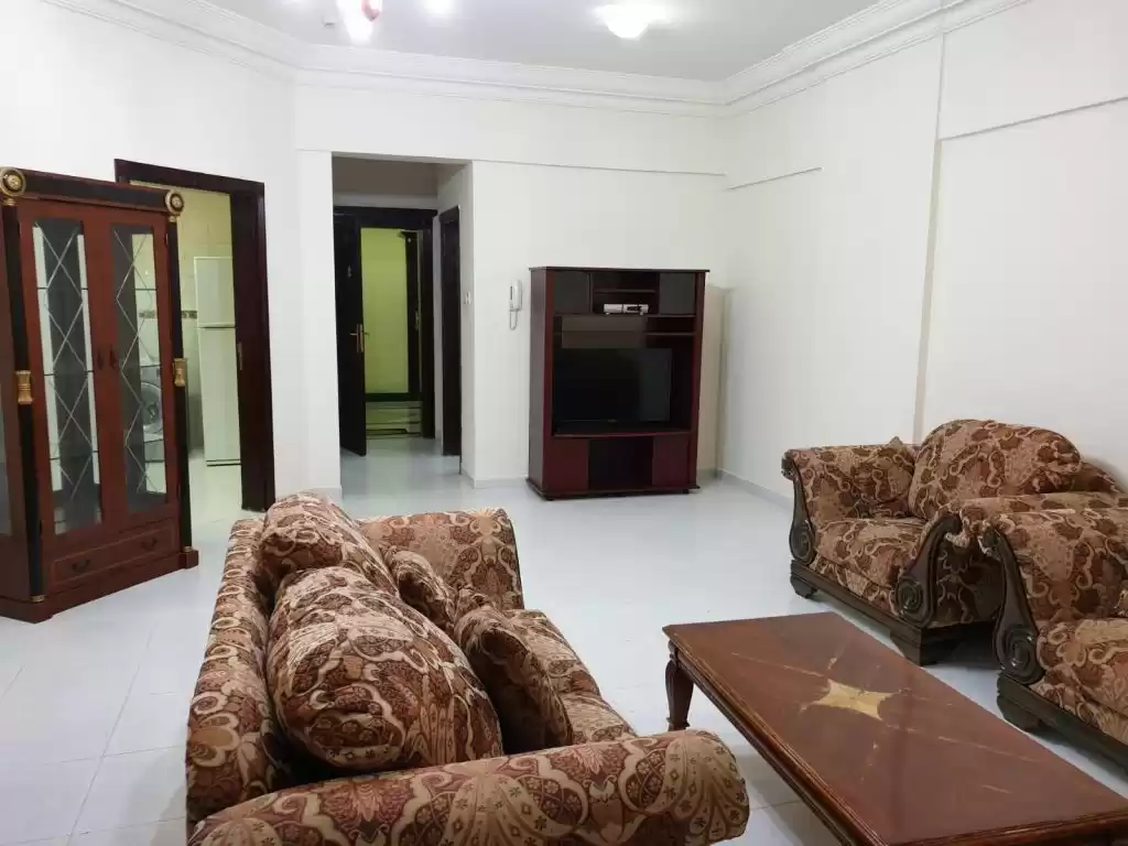 Residential Ready Property 2 Bedrooms F/F Apartment  for rent in Al Sadd , Doha #17212 - 1  image 