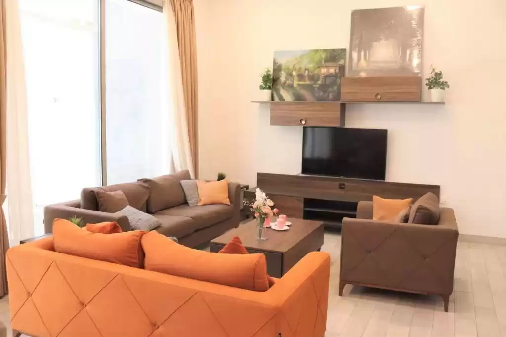 Résidentiel Propriété prête 4 chambres F / F Villa à Compound  a louer au Al-Sadd , Doha #17220 - 1  image 