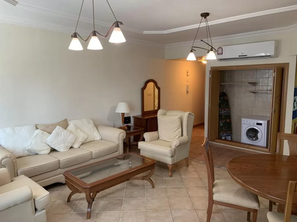Residential Ready Property 1 Bedroom F/F Apartment  for rent in Al-Dafna , Doha-Qatar #17227 - 1  image 