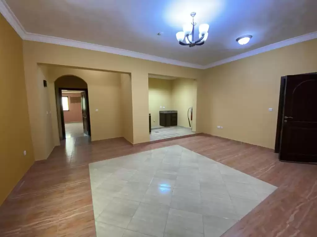 Residential Ready Property 2 Bedrooms U/F Apartment  for rent in Al Sadd , Doha #17258 - 1  image 