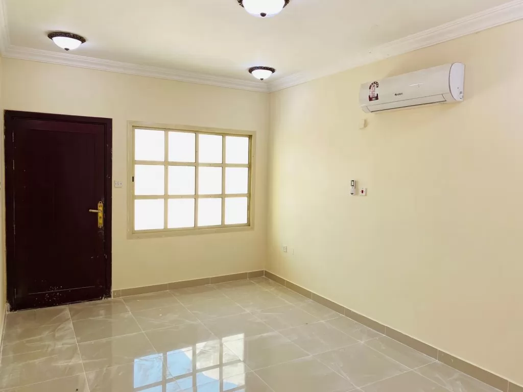 Residential Ready Property 4 Bedrooms U/F Standalone Villa  for rent in Al-Thumama , Doha-Qatar #17269 - 1  image 