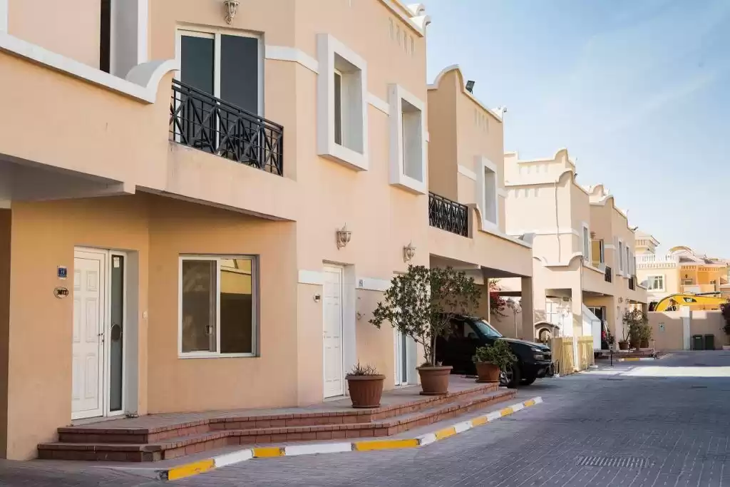 Residencial Listo Propiedad 3 dormitorios S / F Apartamento  alquiler en al-sad , Doha #17271 - 1  image 
